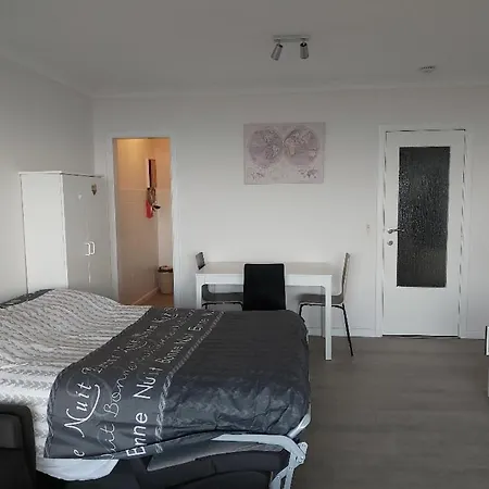 Met Zeezicht Daire